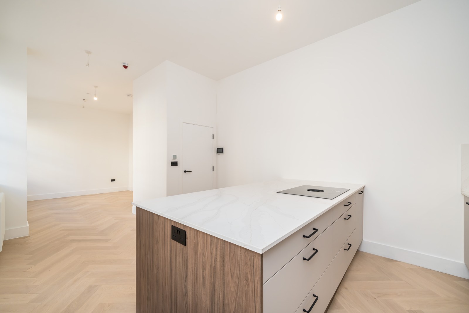 Flat 1, Thornton House